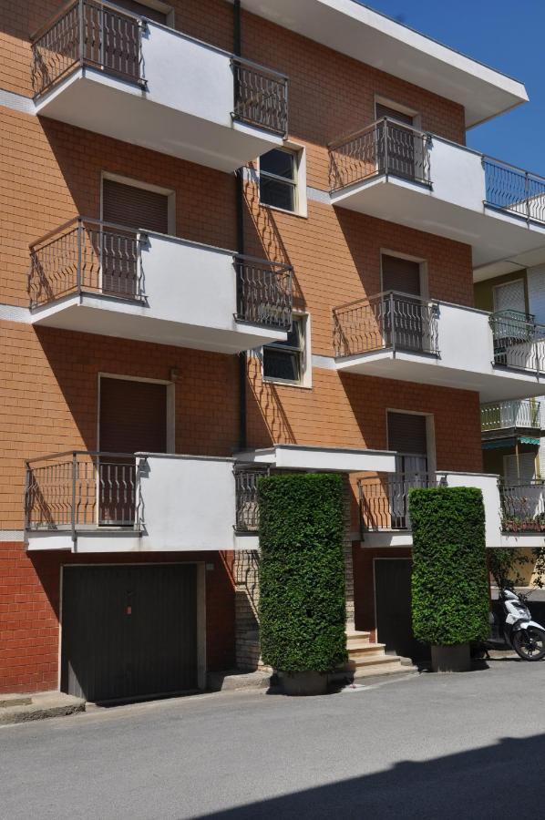 Ferienwohnung Viale Repubblica 307 6 Pietra Ligure Exterior foto